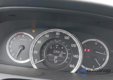 2016 Honda Accord Lx z USA, uszkodzony, nr VIN 1HGCR2F37GA211427